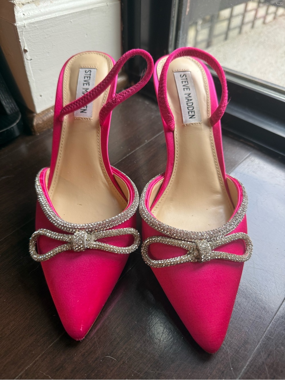 Steve Madden Hot Pink Slingback Pumps with Crystal Bow Size 8